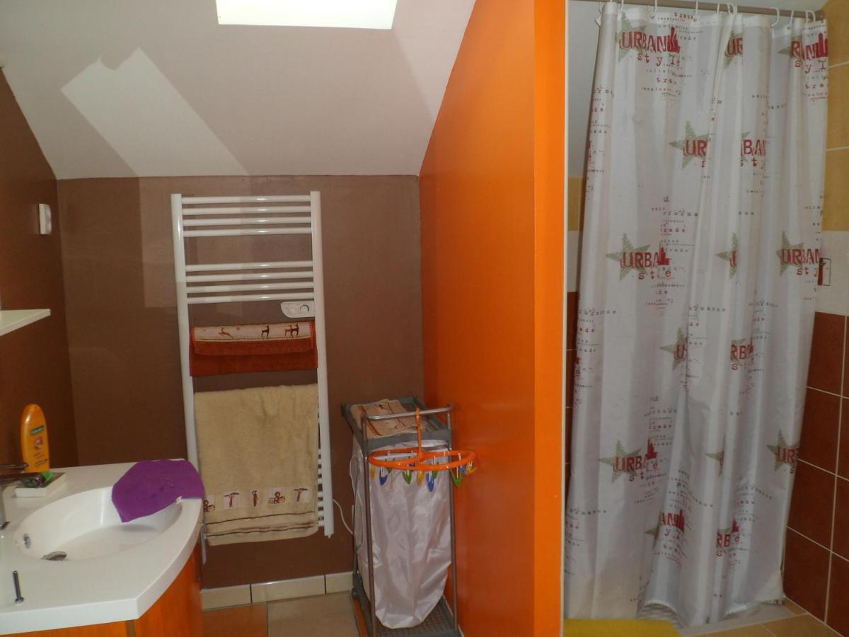 L'Etape De St Hilaire La Gravelle Bed & Breakfast Saint-Hilaire-la-Gravelle Bagian luar foto